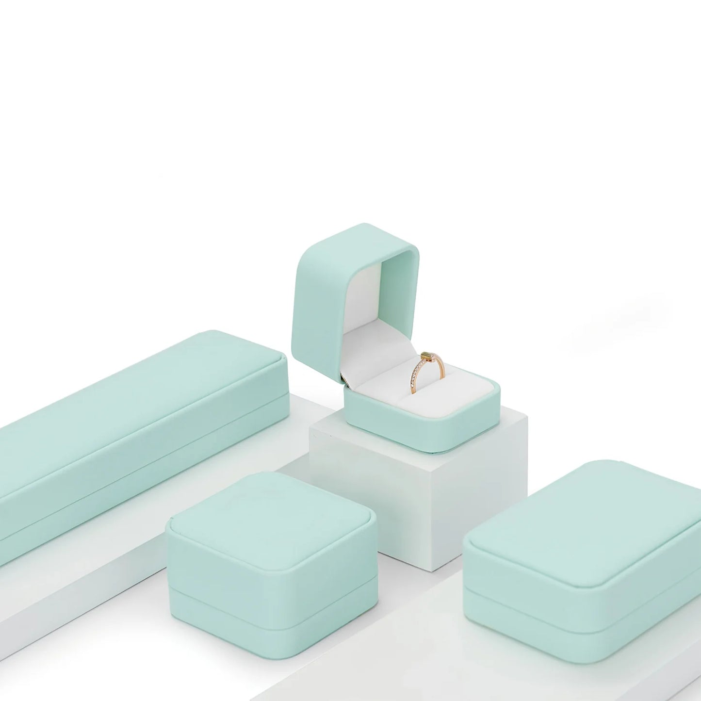 OIRLV Green PU Leather Velvet Jewelry Packaging Box H142