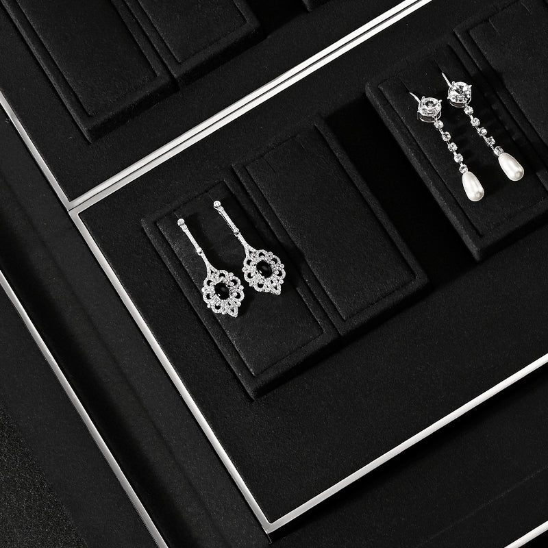 Luxury Jewelry Display: Rings and Necklaces - High-End Display Props TT370