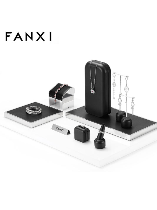 Black Microfiber Jewelry Set TT113