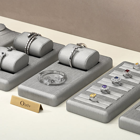 Silver Gray Rings Necklace Bracelet Jewelry Display Set TT240