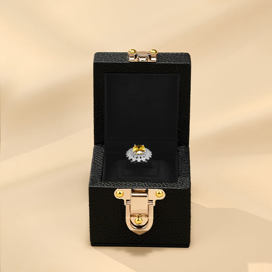 Lychee-patterned ring box.H20701