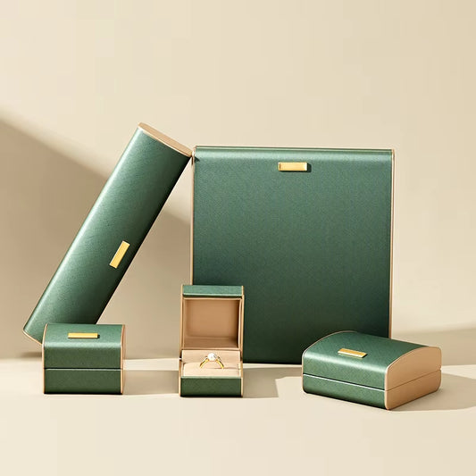 Green acrylic and leather Jewelry box:H177