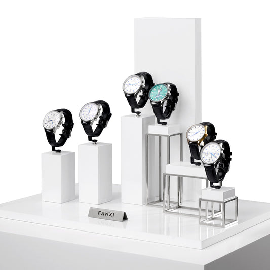 White Metal Frame Watch Display Set TT119
