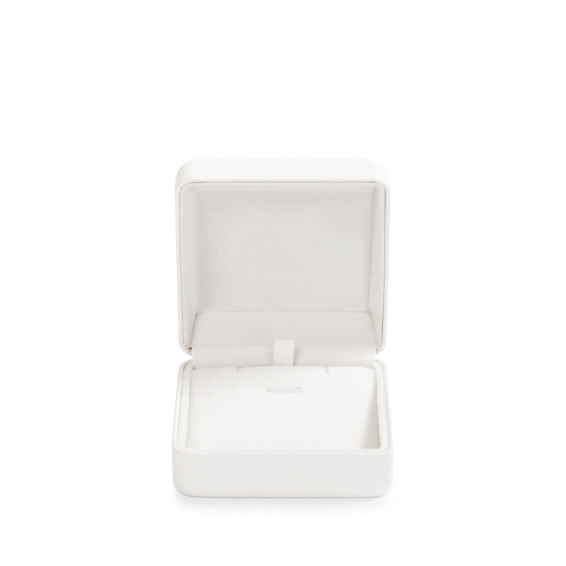 Elegant White Leatherette Bangle Box H134