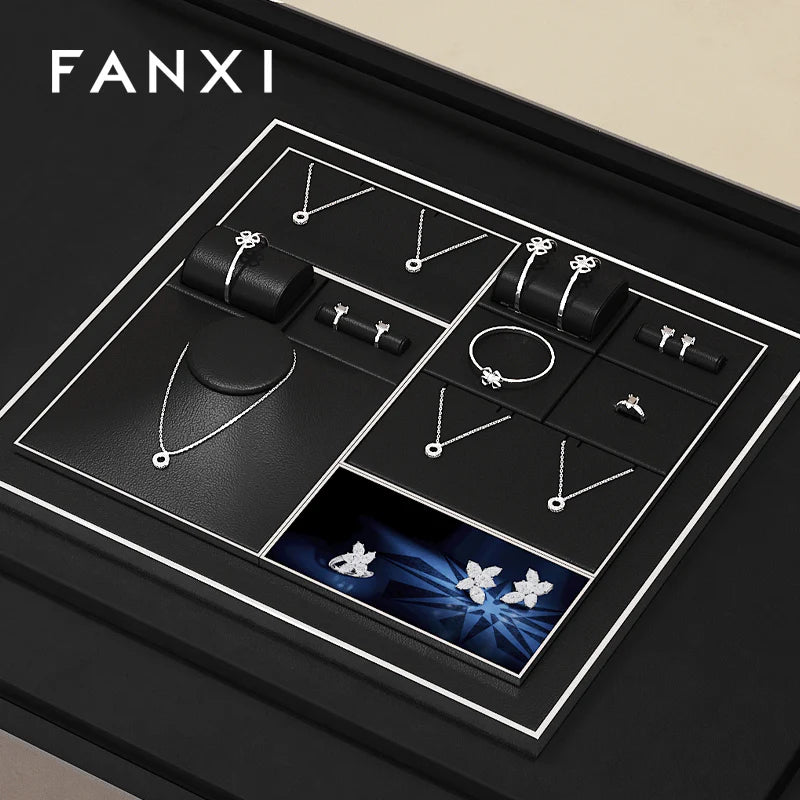 Oirlv Black PU Leather Earrings Ring Necklace Jewelry Display Set TT319