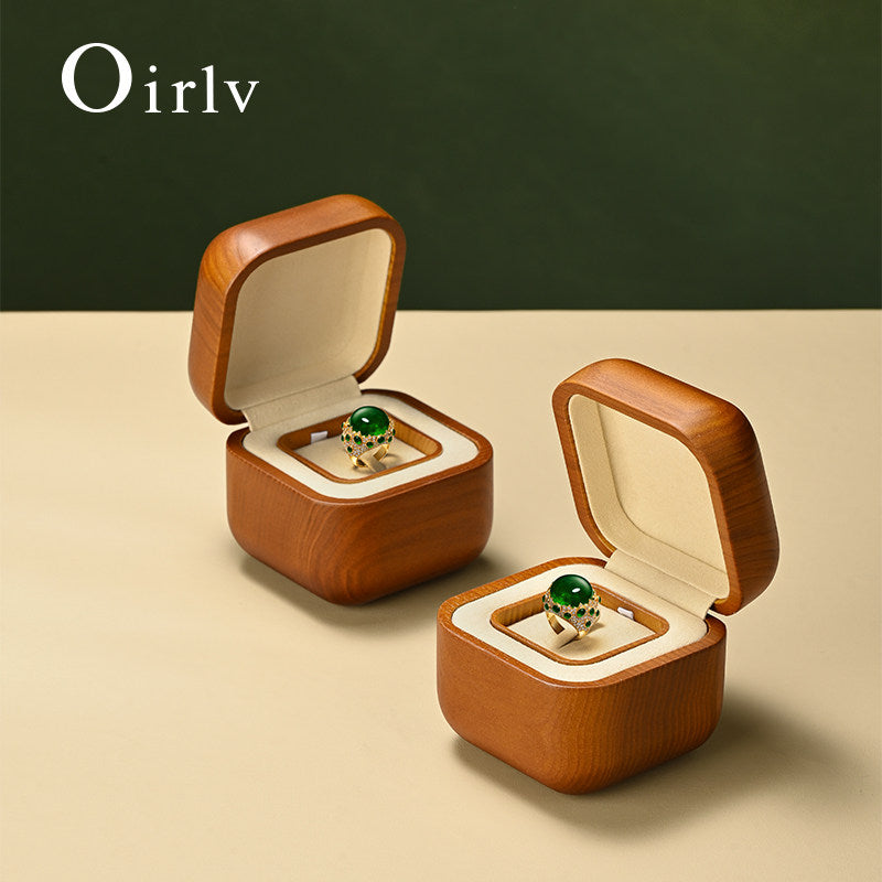New arrival Beige Wooden Microfiber Ring Box：H206