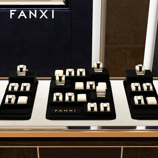 OIRLV High end Black Microfiber luxury watch box : TT329