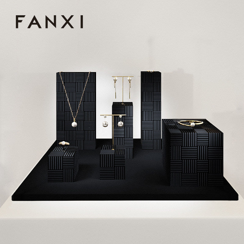 OIRLV New arrival Black Microfiber Jewelry display set series: TT446