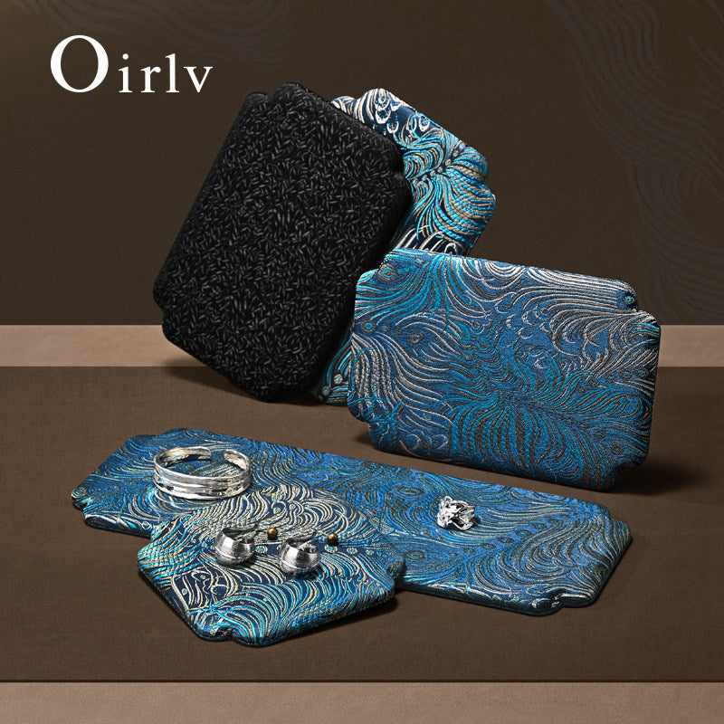 OIRLV Fashion Polychrome Silk Jewelry Display Tray：P228
