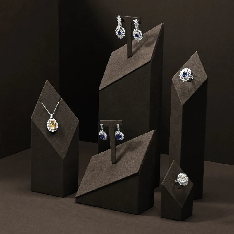 OIRLV Brown Ring Pendant Earrings Jewelry Display Set TT376