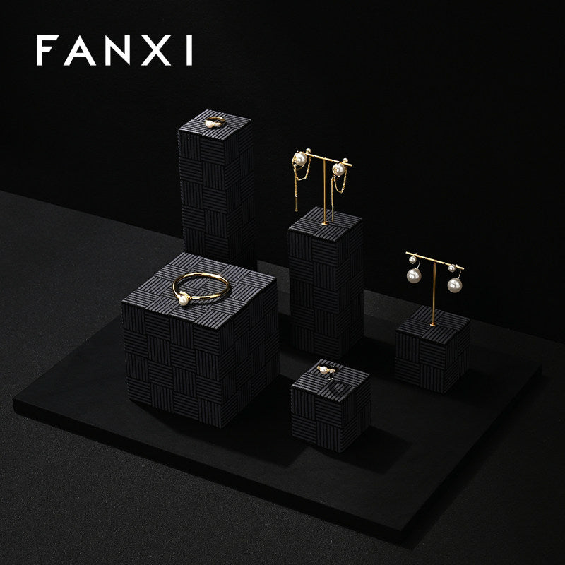 OIRLV New arrival Black Microfiber Jewelry display set series: TT446