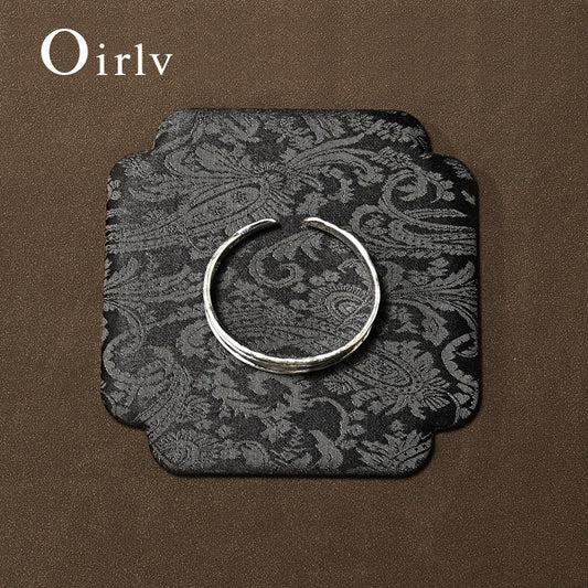 OIRLV Fashion Polychrome Silk Jewelry Display Tray：P228