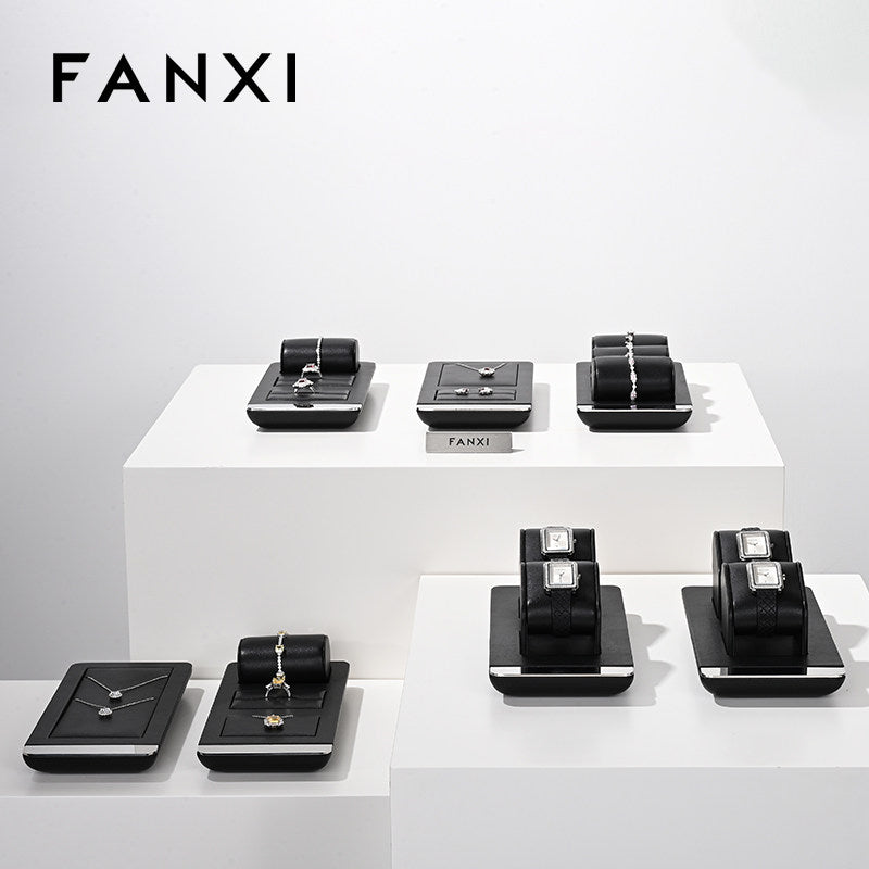 OIRLV custom black colour leather window jewelry display with metal frame : TT258