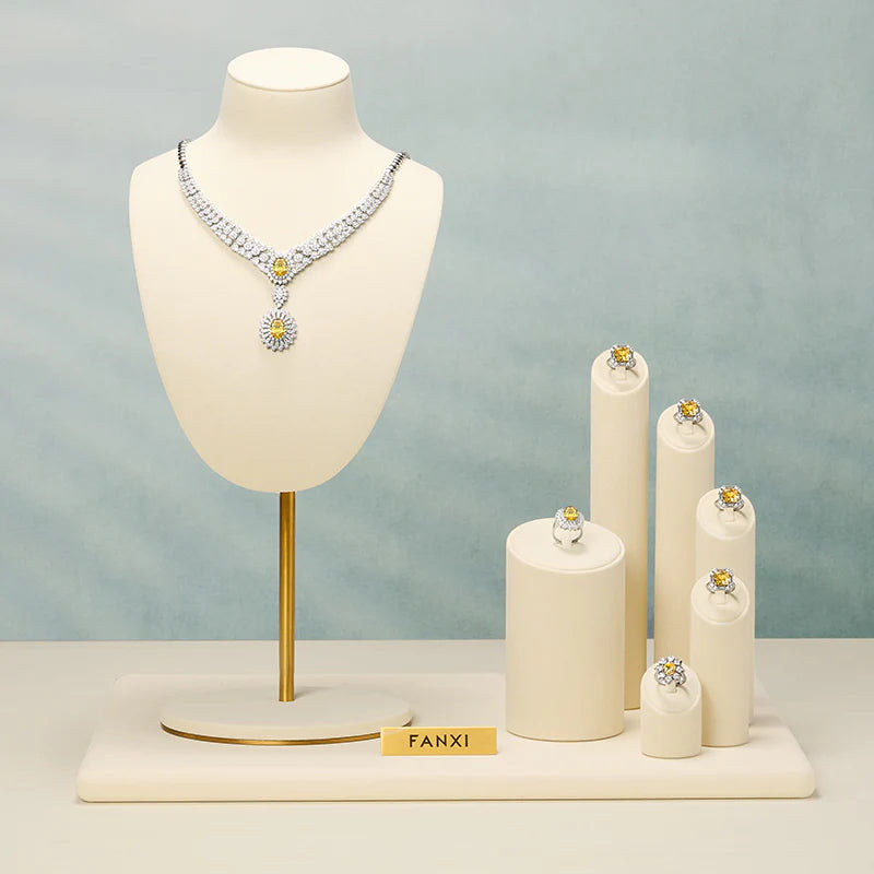 Beige Ring Necklace Set Turn Display Stand TT075
