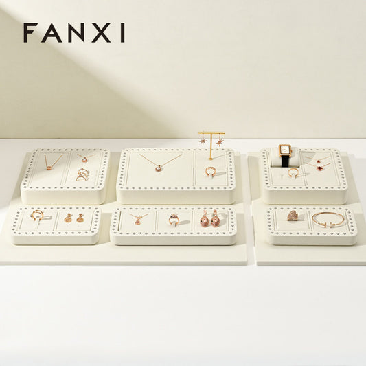 Wholesale cream microfiber stand for jewelry : TT337