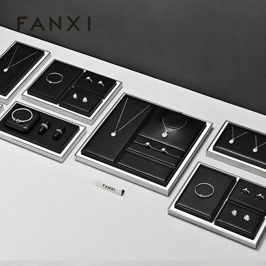 OIRLV Factory Black Leather Jewelry Display:TT484