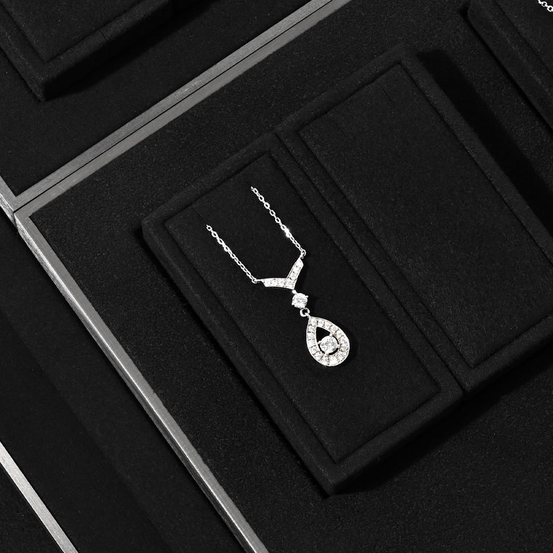 OIRLV high quality Black Metal luxurious jewelry display：TT369