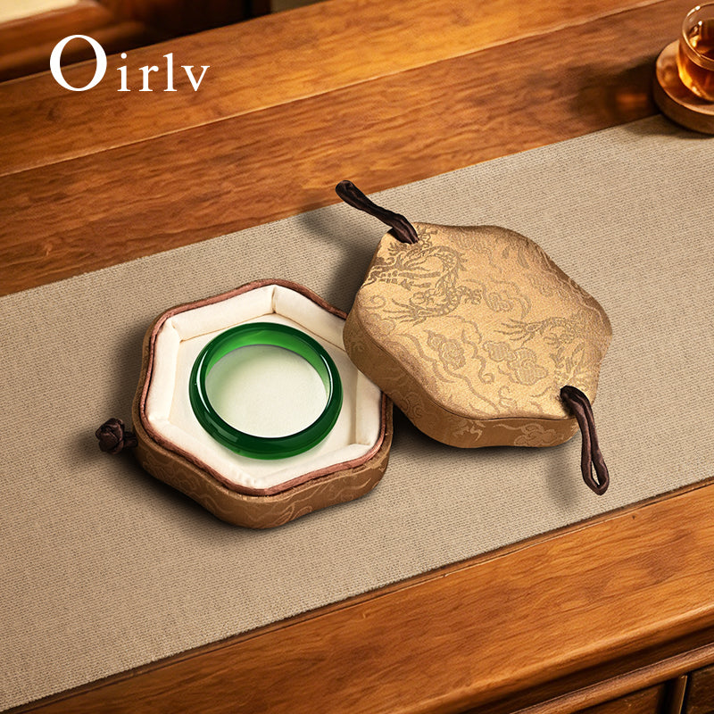 OIRLV Chinese-Style Bracelet Box with Frog Closures ：H208