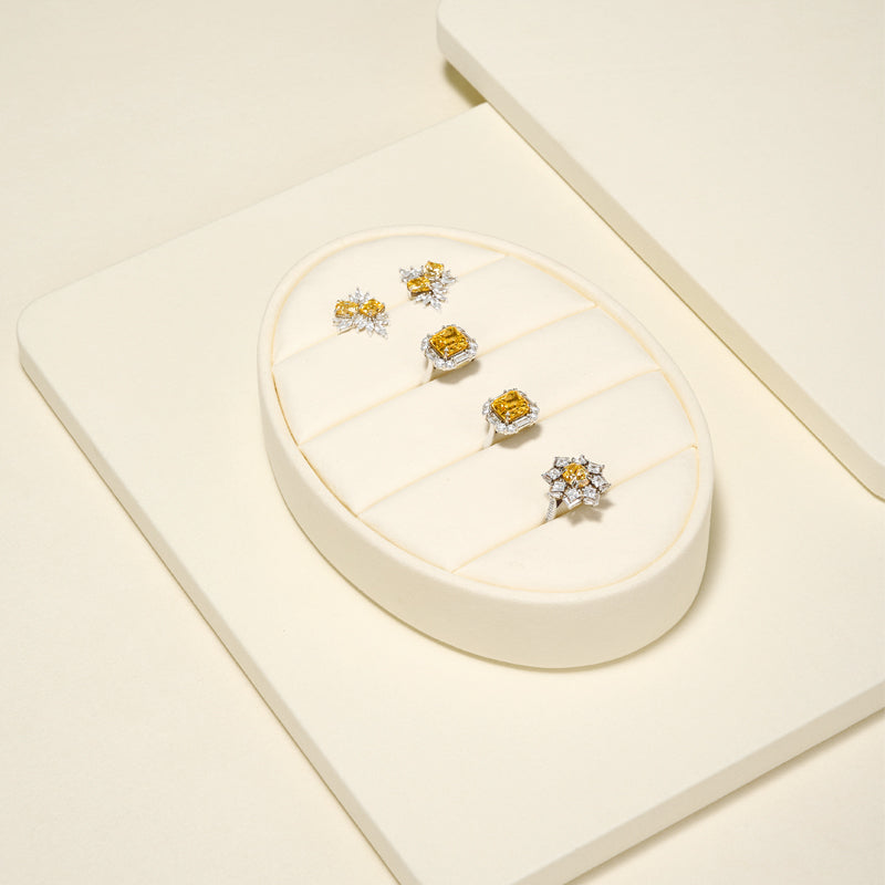 Beige Rings Necklace Jewelry Display Set TT244