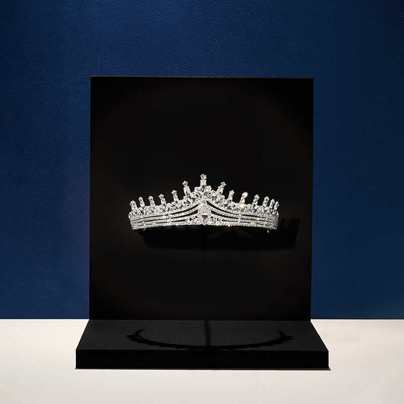 Luxury Black Beige Suede Metal Crown Display Props TT591-92