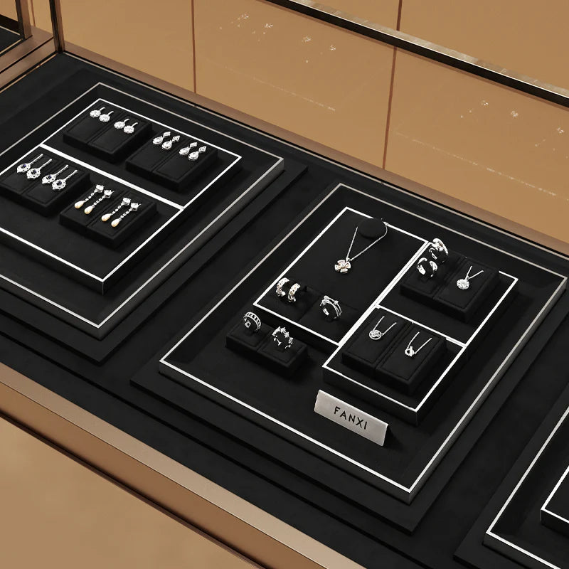 Luxury Jewelry Display: Rings and Necklaces - High-End Display Props TT370