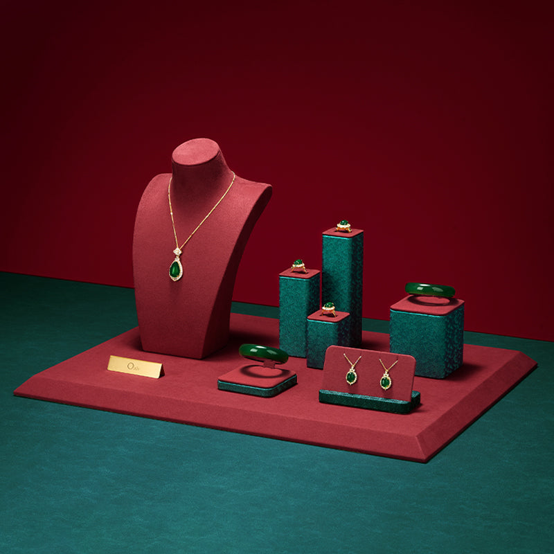 Custom Green and Red Microfiber leather jewellery display:TT461