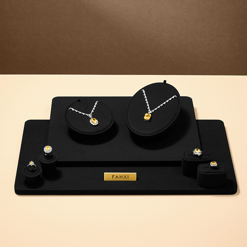 Black Rings Necklace Jewelry Display Set TT242