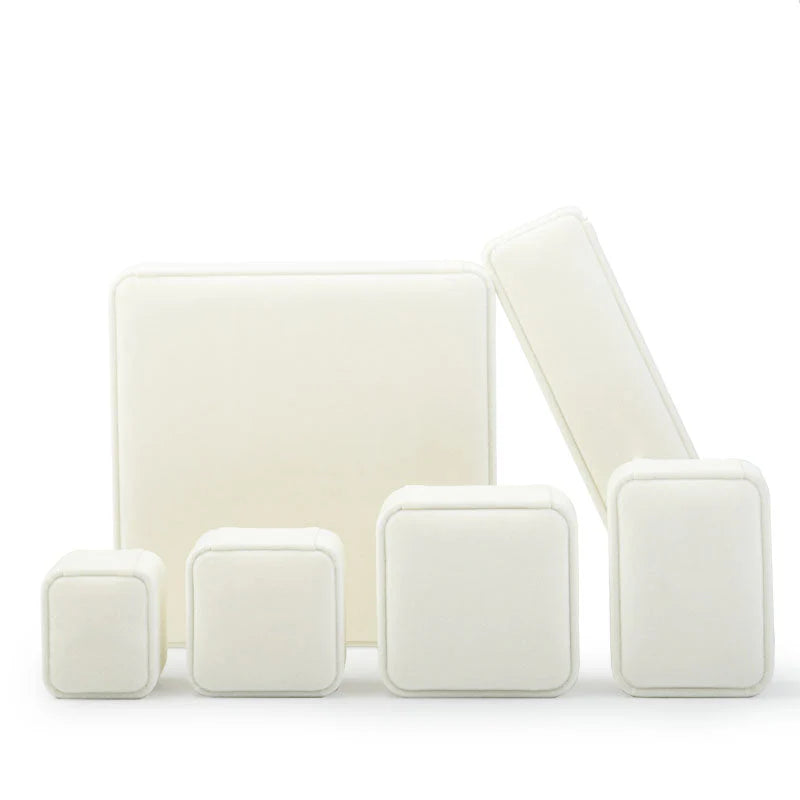 White Velvet Anniversry Earring Box H04502