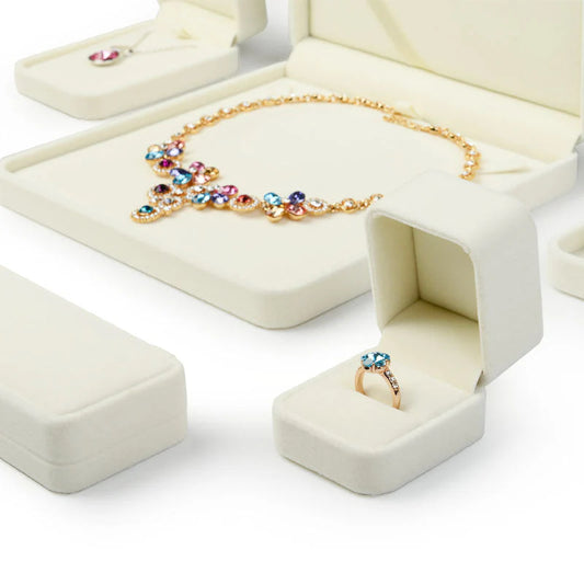 White Velvet Anniversry Earring Box H04502