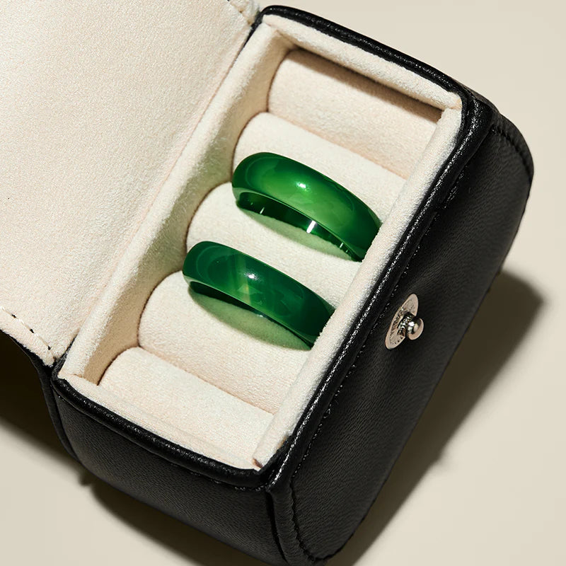 New-arrival Green Black PU Leahter Ring Storage Bag :B028