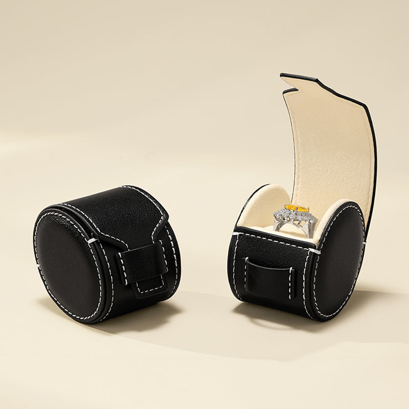 New-arrival Black PU Leather Jewelry Storage Bag :B025