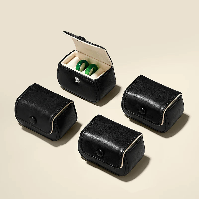 New-arrival Green Black PU Leahter Ring Storage Bag :B028