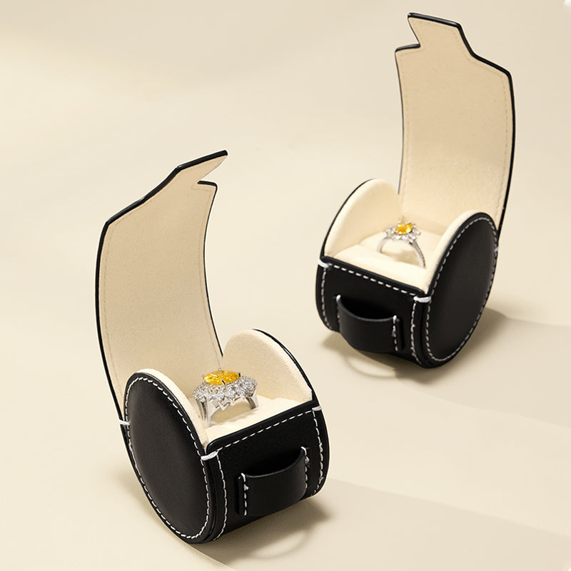 New-arrival Black PU Leather Jewelry Storage Bag :B025