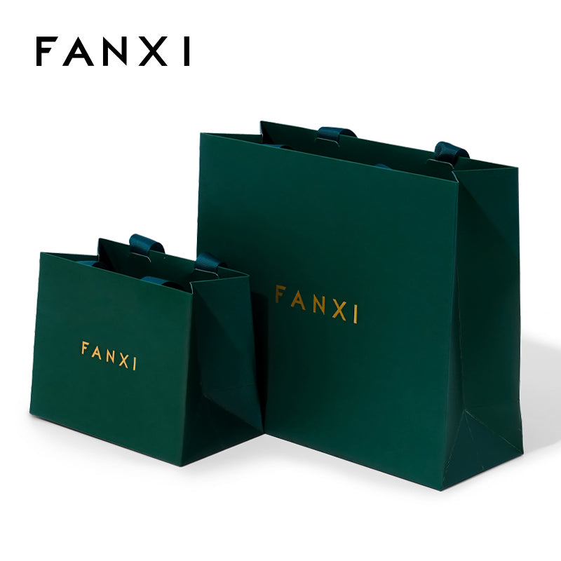 Dark green paper jewelry bag with matching ribbon ：D047
