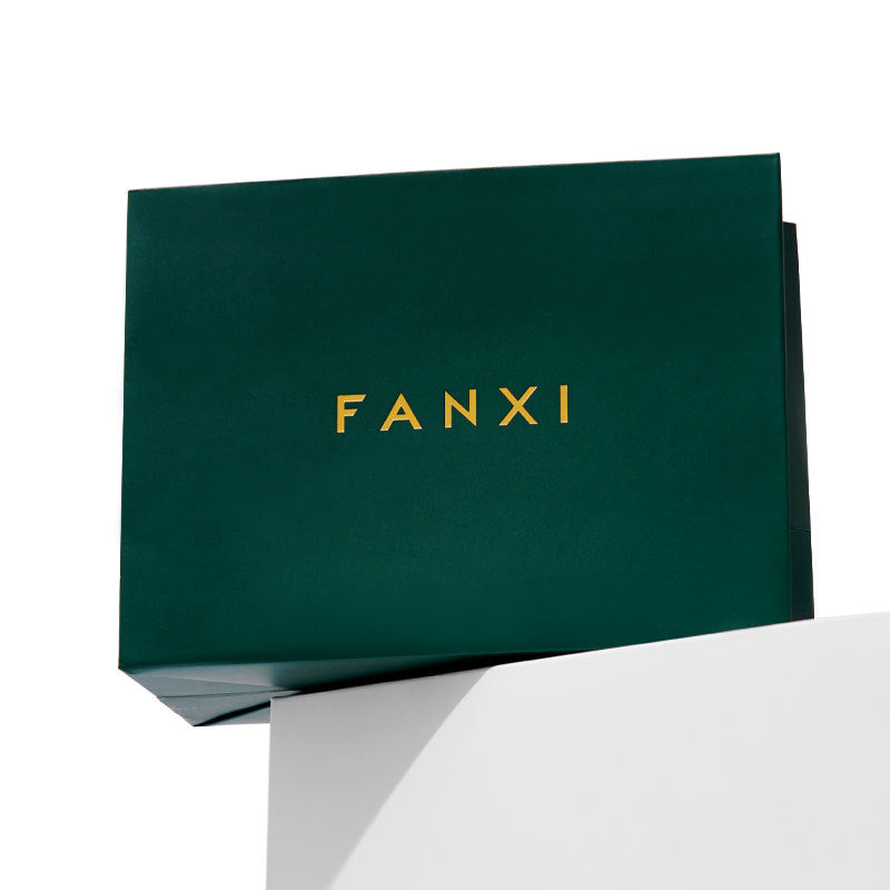 Dark green paper jewelry bag with matching ribbon ：D047