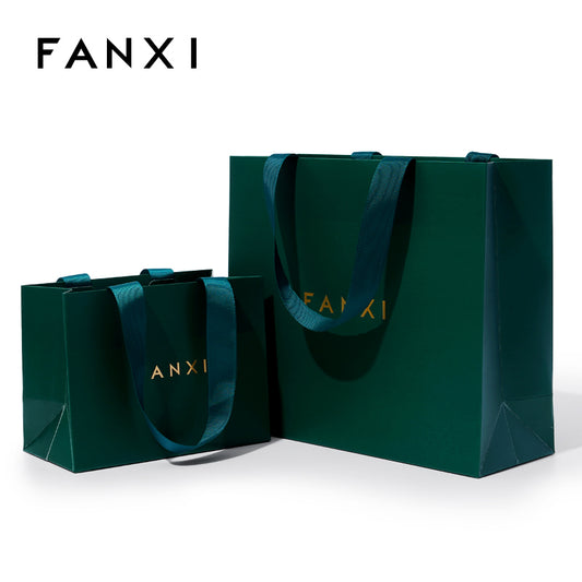 Dark green paper jewelry bag with matching ribbon ：D047