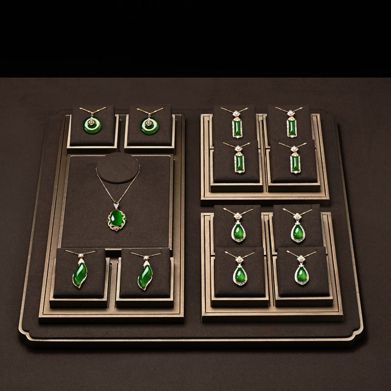 New arrival brown pu leather jewelry display:TT549