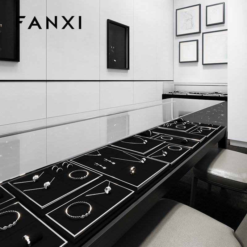 OIRLV fashion Black metal luxury jewellery display : TT406