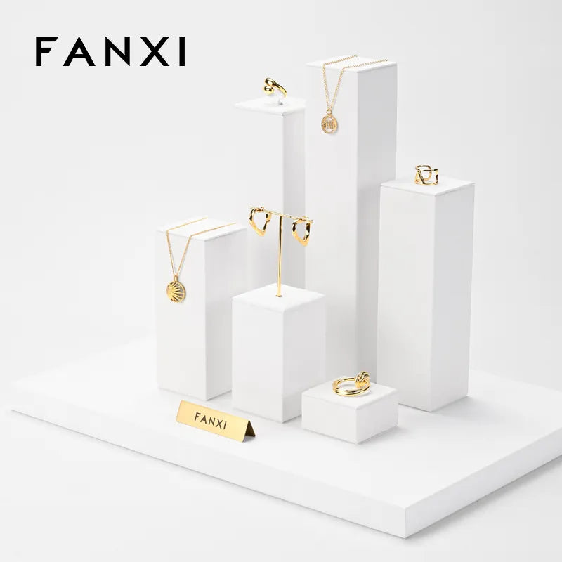 OIRLV luxury white microfiber jewellery display set ：TT184
