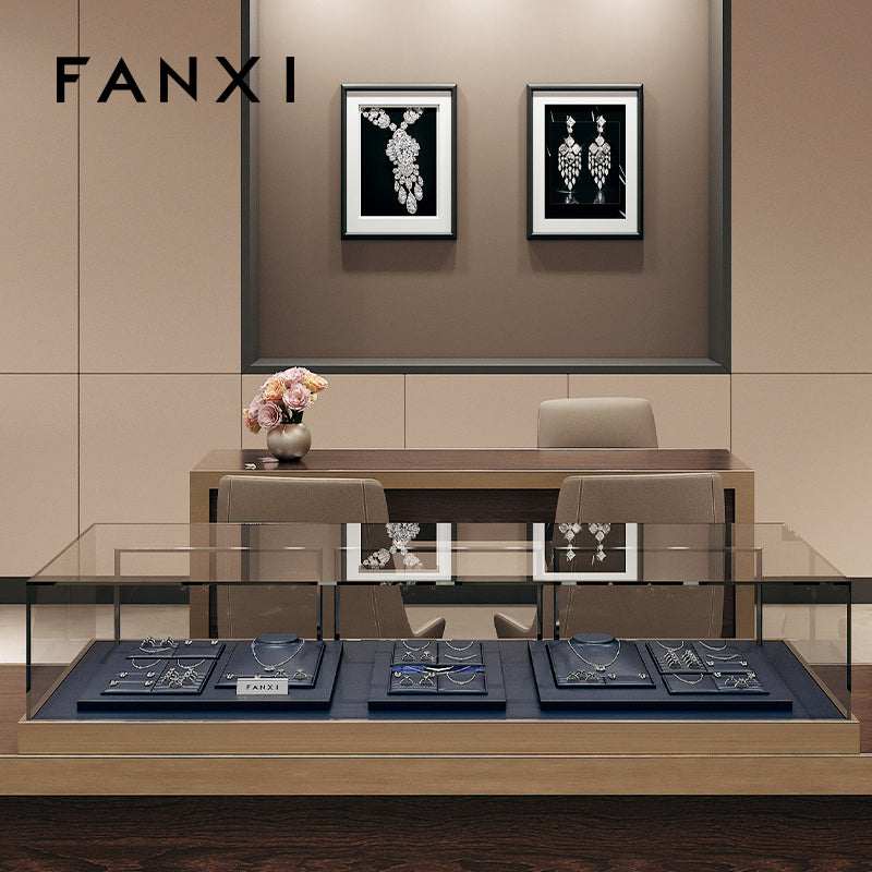 OIRLV factory white PU leather jewelry exhibitors with metal structure : TT262