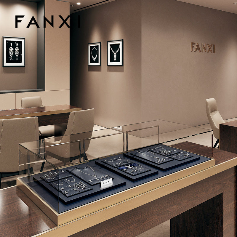 OIRLV factory white PU leather jewelry exhibitors with metal structure : TT262
