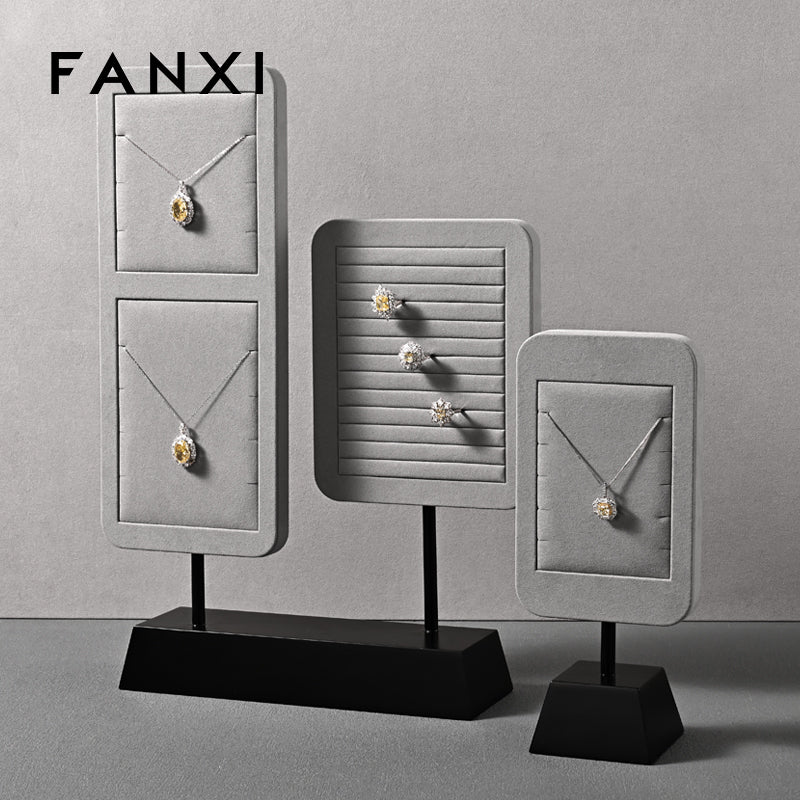 OIRLV High quality Black and White leather Jewelry display stand : PU108