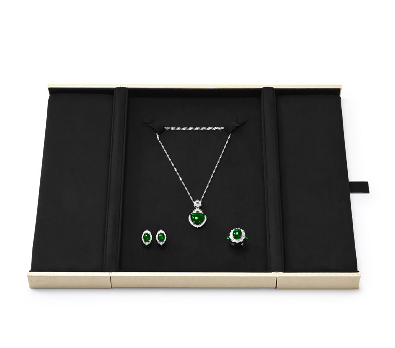 OIRLV Luxury Beige PU Leather Microfiber Jewelry Box : H198