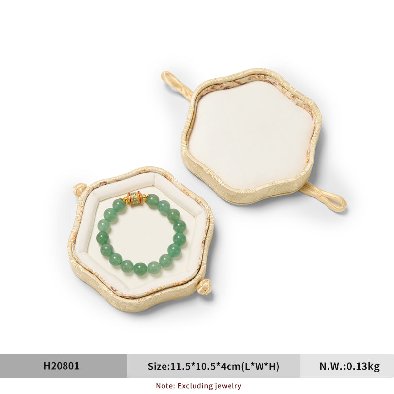 OIRLV Chinese-Style Bracelet Box with Frog Closures ：H208
