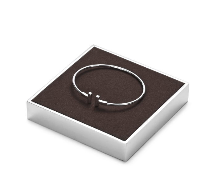 OIRLV luxury brown colour microfiber jewelry exhibitors with glossy metal ：JS112