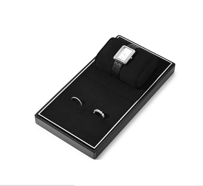 OIRLV hot sale Black Microfiber metal Baking paint jewelry display ：JS123