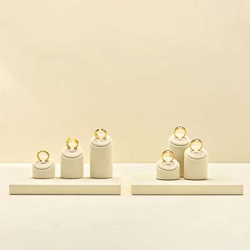 Oirlv 3PCS Rings Stand Jewelry Display Props Jewelry Organizer Rings Display:J007