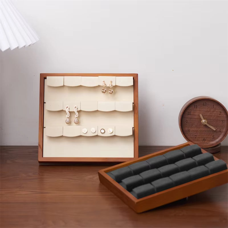 15-Slot Wooden Earring Jewelry Display Stand SM033
