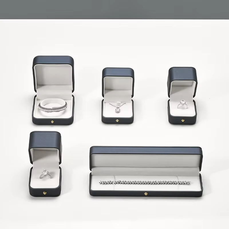 Steel Blue PU Leather Bracelet Chain Box H069