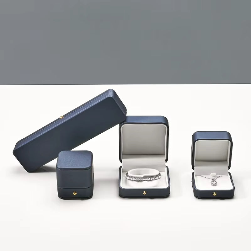 Steel Blue PU Leather Bracelet Chain Box H069